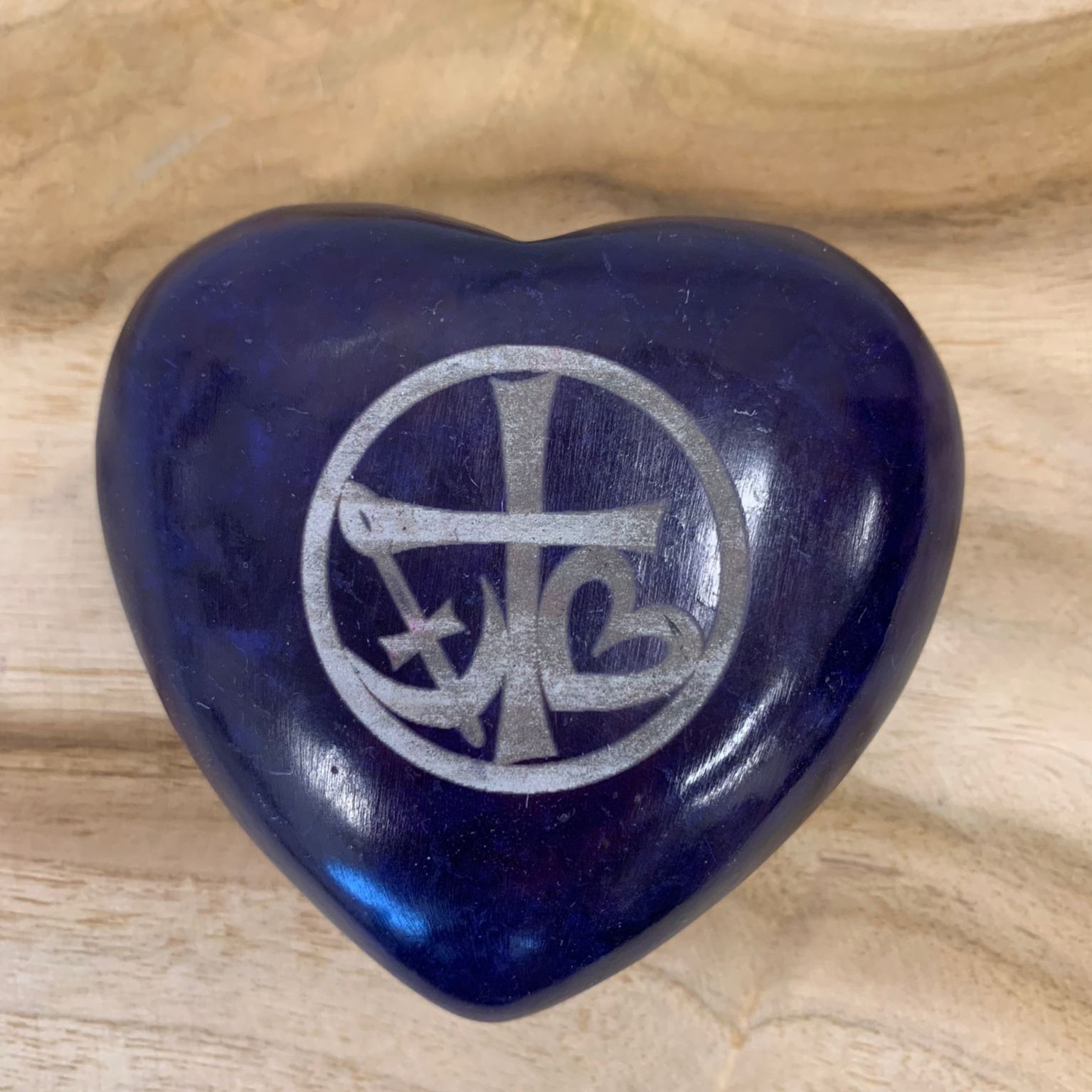 Geloof hoop & liefde hart steen - 5500359589 -  Fairtrade bij MajesticAlly