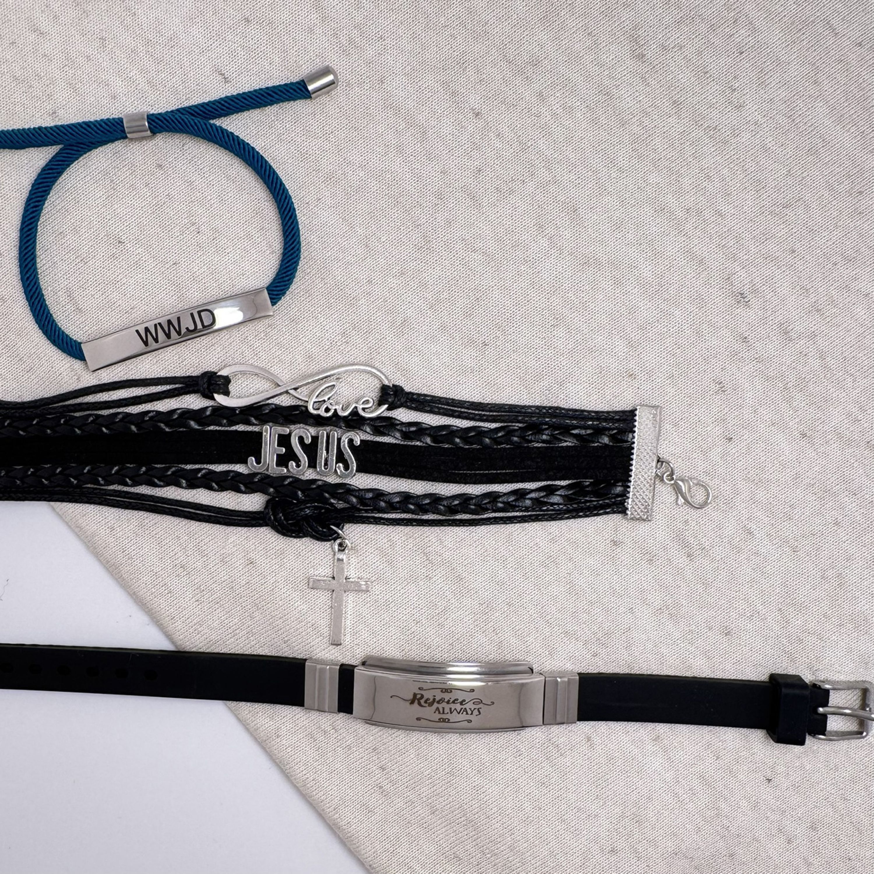 CAT02 D armbanden divers LR 12ed6028