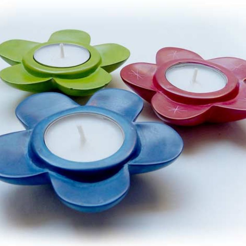 Waxinelichthouder bloem diverse kleuren - 5500357214 -  Fairtrade bij MajesticAlly