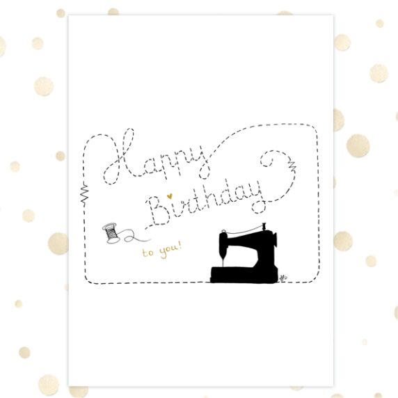 Kaart 'Happy birthday - naaimachine' - MA36013 -  Golden Blessings bij MajesticAlly