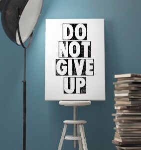 Minikaart 'Don't give up' - 552608MK -  Minikaartjes