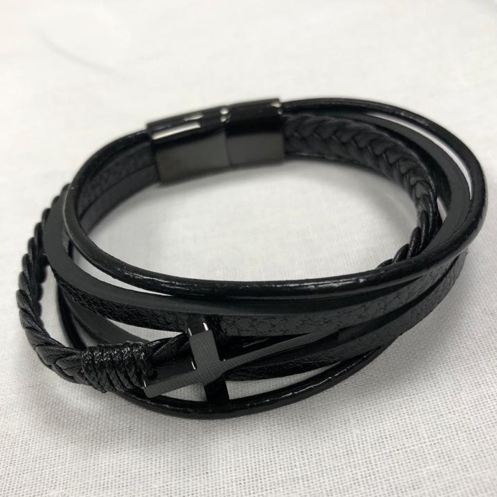 MA47902 - Leren armband kruis zwart