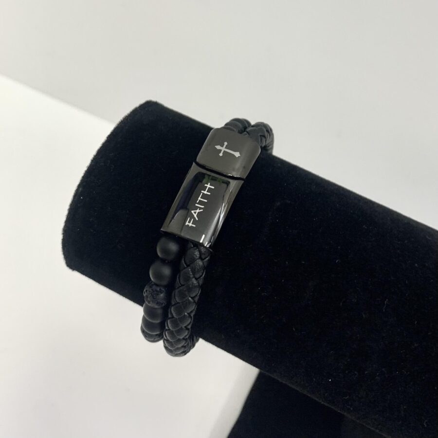 Dubbele armband leer/kralen 'Faith'
